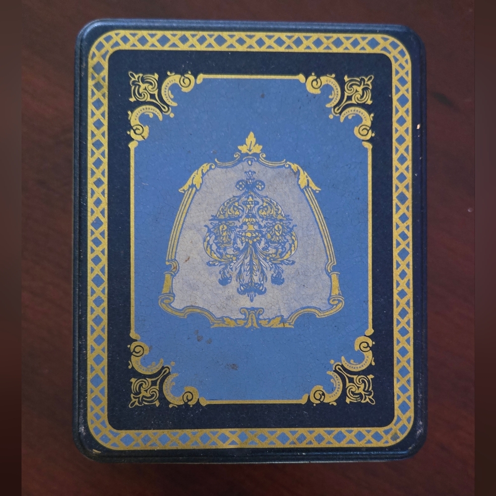 Vintage Decorative Tin